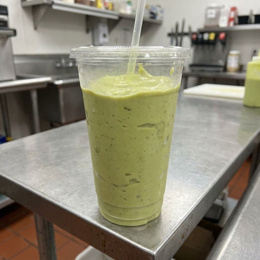 Avocado Smoothie / Bo