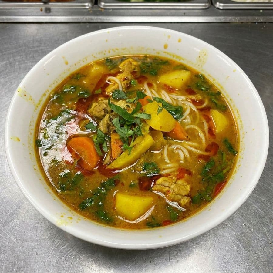 Green, Red, Yellow - Curry Noodle Soup