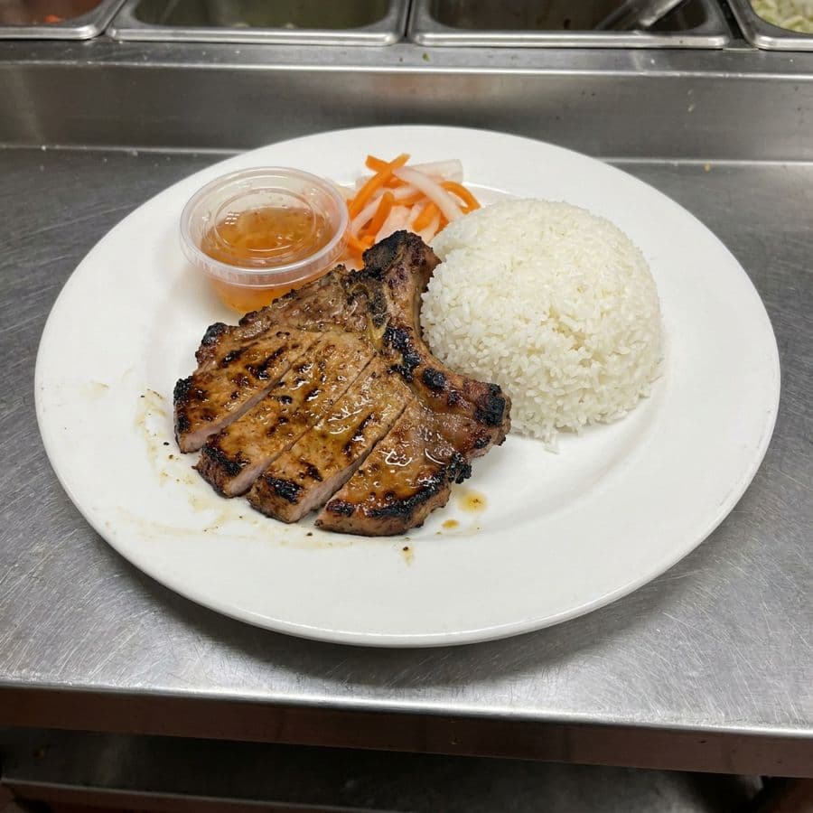 Com Suon Nuong