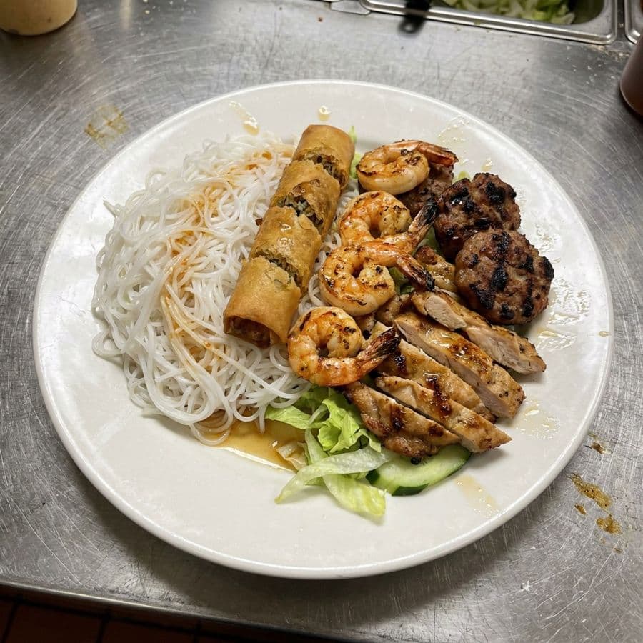 Special Vermicelli Dish / Bun Dac Biet